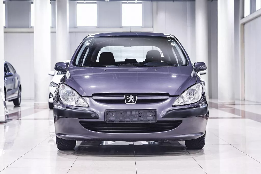 Купить 307 с пробегом